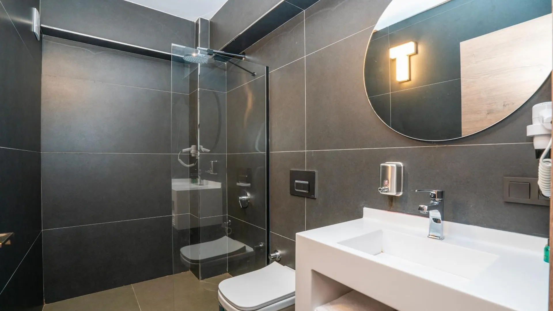 Royal Nest Hotel Istanbul