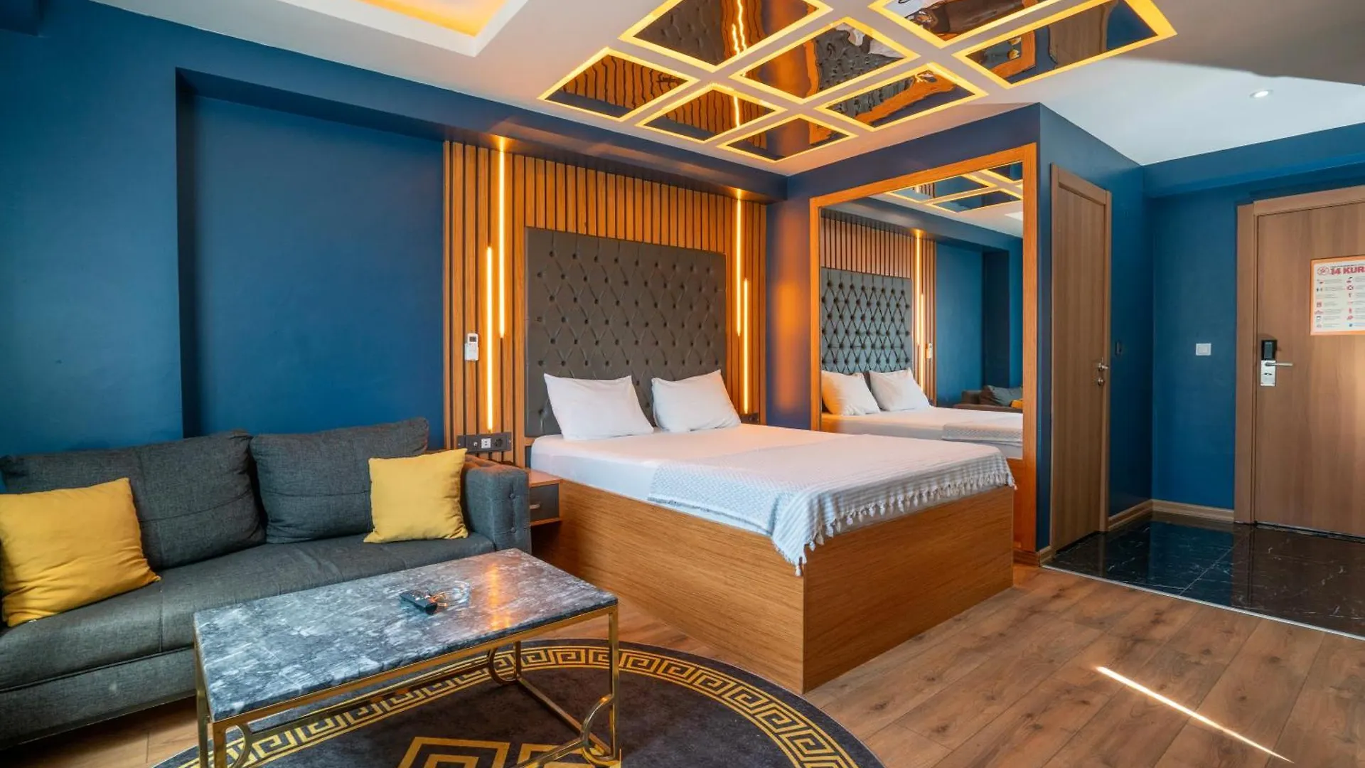 Royal Nest Hotell Istanbul 0*,