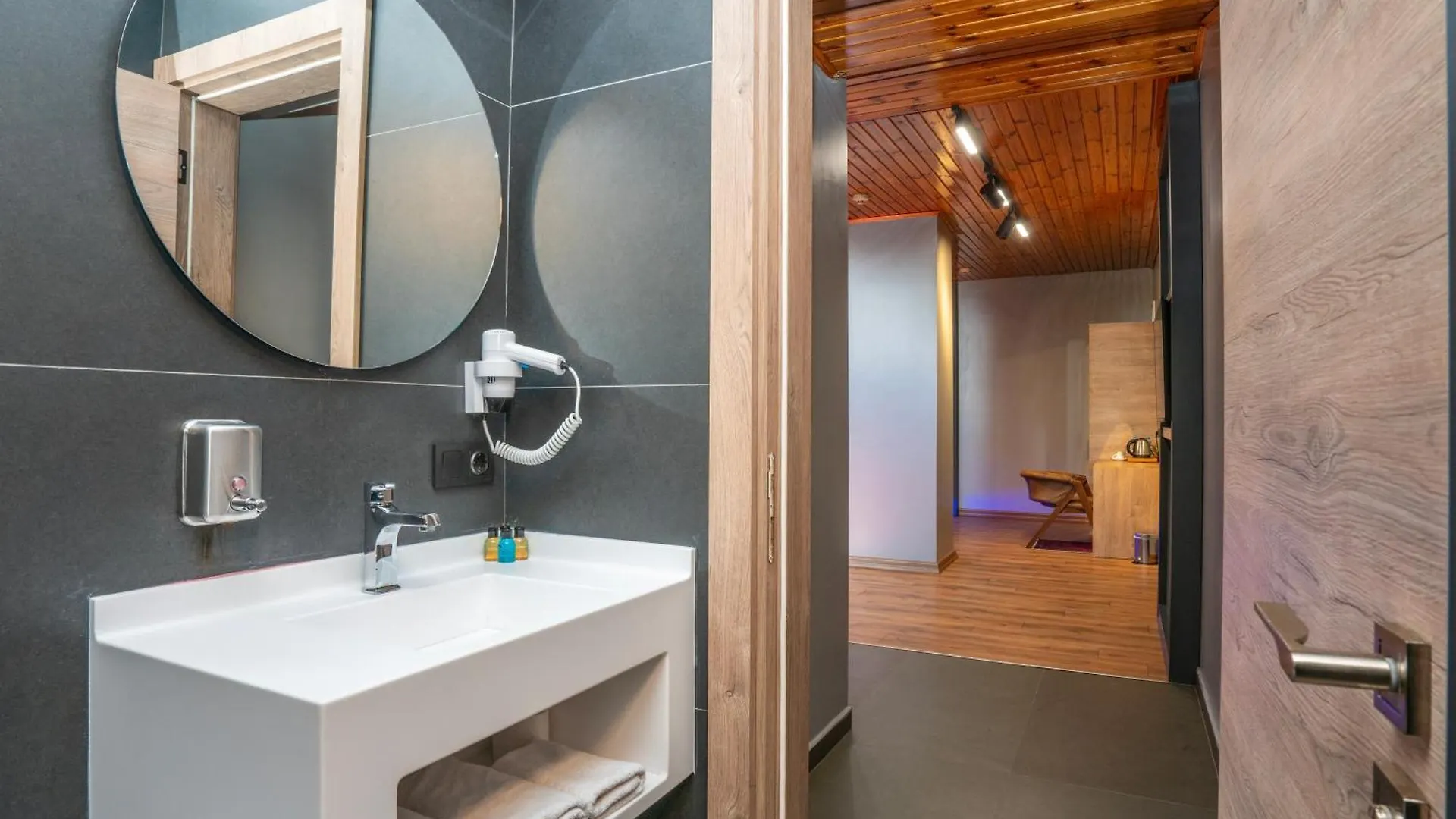 Hotel Royal Nest Istanbul